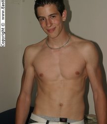 Eastboys - Ben 593d2f22bab79.jpg