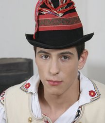 Eastboys - Ben 593d2f9bd9560.jpg
