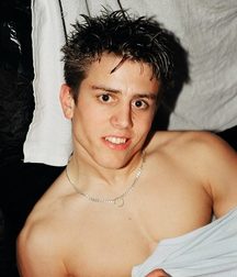 EastBoys - Bruce 593d353731741.jpg