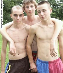 EastBoys - Maxim, Roy, Bred 593d3ac54a5bc.jpg