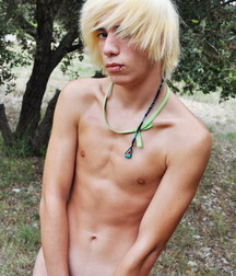 Uploaded by:junglethree 57867495497d5.jpg