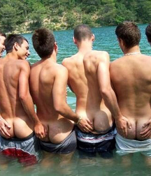 Boy Butts 579574c9e1798.jpg
