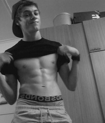 JB's Boy Pic's - 15 57b52c3c54602.jpg