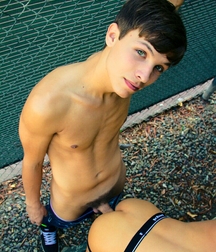 JB's Boy Pic's - 59 57cc5e74959dc.jpg