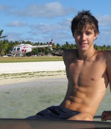 JB's Boy Pic's - 98 57d99a044c8d9.jpg