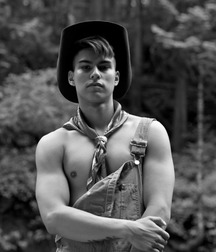 JB's Boy Pic's - 192 580eb9daeb2cf.jpg