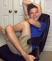 JB's Boy Pic's - 210 58180f9bcfab0.jpg