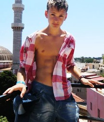 Joshua B's Boy Pic's - 252 58265bec7bb38.jpg