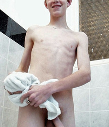 Joshua B's Boy Pic's - Large Cocks - 263 582a1a6ab3c1a.jpg