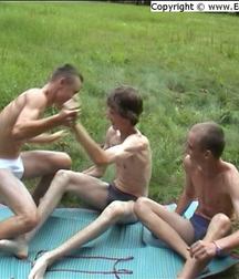 boy fight 5790c114a73e9.jpg