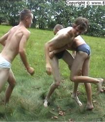 boy fight 5790c1395c287.jpg
