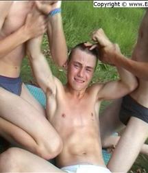 boy fight 5790c1bd691f8.jpg