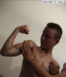 boy fight 5790c2c74b8df.jpg