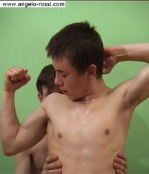 boy fight 5790c3c430d4d.jpg
