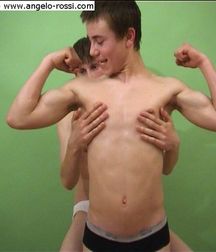 boy fight 5790c3d97ea3b.jpg
