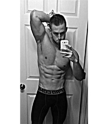 NCL2 (HUNKS) 57a67efadb34e.jpg