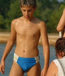 BOYS MIX 57d52e13bfcbf.jpg