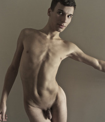 Small and Sexy 4 586961e753da8.jpg