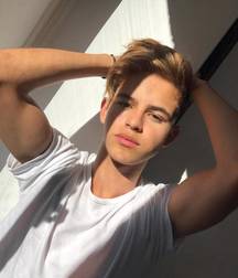 First-Rate Types 5ce8461308e4a.jpg