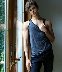 More twinks on a hot summerday 5d62ee39b539b.jpg