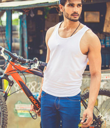 Rohit Khandelwal - Mr. World 2016 57949bdb5d0e2.jpg