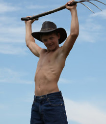 GPP - Farmhand  579d17b29cefd.jpg