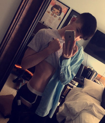 my fave tumblr boy 57d075f7236a5.jpg