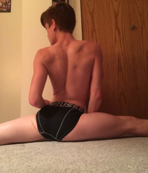 Tumblr boy 1 584d7d6a9d41c.jpg