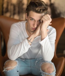 Lazyboi's Collexion 5ab5753f528c0.jpg