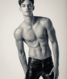 Strong Guys With Athletic Bodies Gay Tube 603bcdc47352c.png