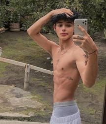 Boys of February twink tube bluster 62157ab20559c.png