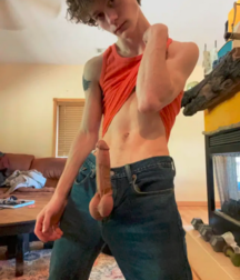 Summer time boys gay porn heatwave 623fa6118a871.png