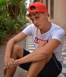 Boys of April Twink Spring Time Tube 624a246aa14f8.jpg