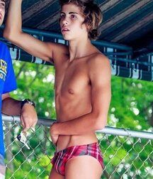 Boys of April Twink Spring Time Tube 624a24e7ebb5e.jpg