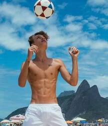 It´s summer, all boys nude sexy shown 62eaf404cbe7f.jpg
