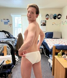 Boys, boys, boys and their selfies  627165cfadc96.jpg