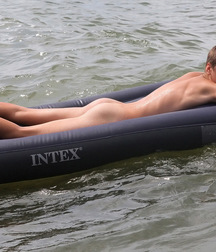 Twinks and Studs  57aac032dbe4c.jpg