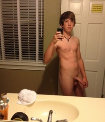 Hot Boys 5^^ 5c8bd6e4994d8.jpg