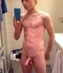 Hot Boys 8^^ 5c92727bab5b1.jpg