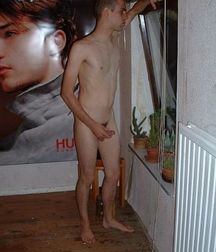 Hot Boys 18^^ 5cb4a9947a169.jpg