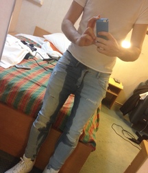 Hot Selfies 4^^ 5cbf61a39e10b.jpg