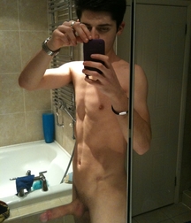 Hot Boys 27^^ 5cd70fc7c3111.jpg