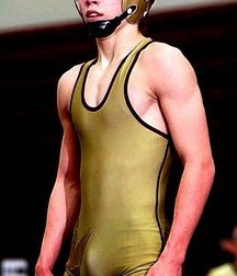 Bulges 31^^ 5cdf086f6f50f.jpg