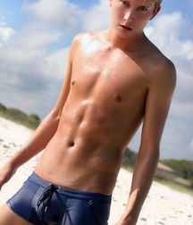 Bulges 33^^ 5ce2e67618842.jpg