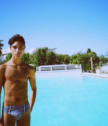 Bulges 36^^ 5ce98878888d3.jpg