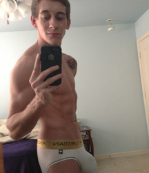Hot Boys 38^^ 5ce98fdaf27dd.jpg