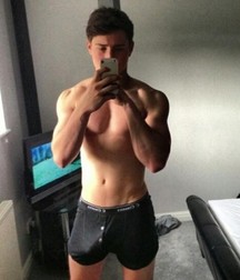Bulges 42^^ 5cf92e4a20a67.jpg