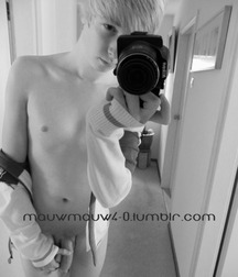 Hot Boys 45^^ 5cfc0ab23ba51.jpg