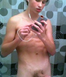Hot Boys 49^^ 5cfd83db8fa04.jpg