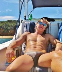 Bulge 47^^ 5d03e831d2f89.jpg